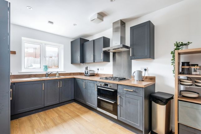 4 bedroom semi-detached house for sale