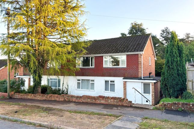 2 bed maisonette
