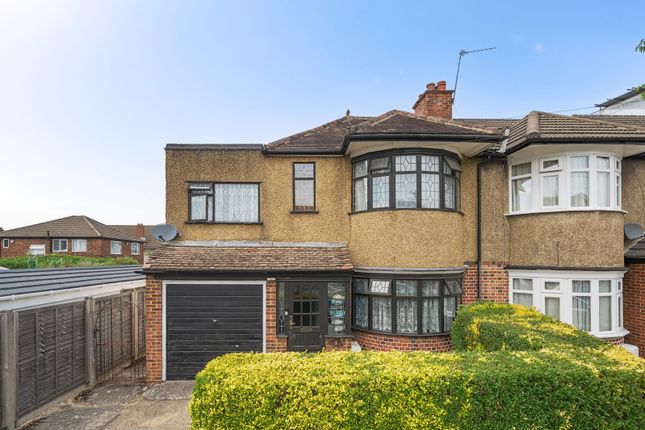 4 bedroom end of terrace house for sale