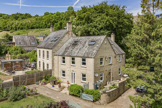 5 bedroom semi-detached house for sale