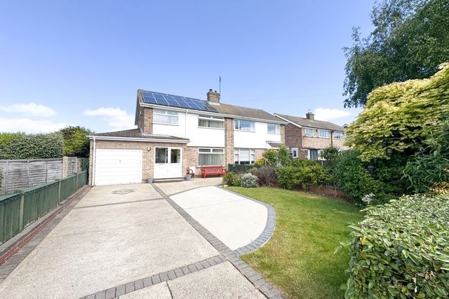 3 bedroom semi-detached house for sale