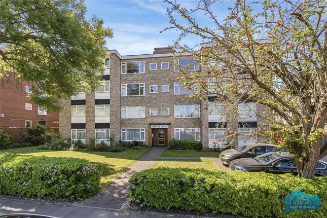 Greville Lodge, Woodside Park Road... 2 bed apartment for sale