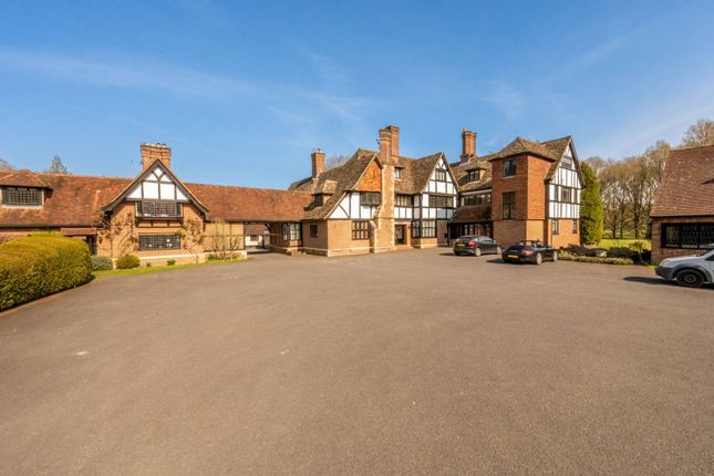 Stoke Common Road, South... 2 bed flat for sale