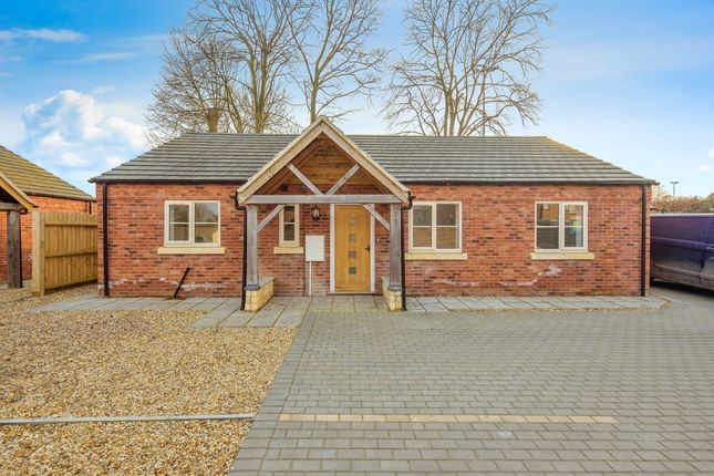 3 bedroom detached bungalow for sale