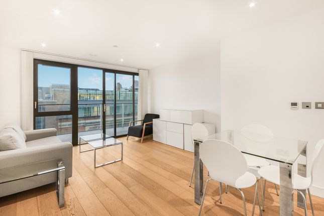 Commercial Street London E1 1 bed apartment for sale