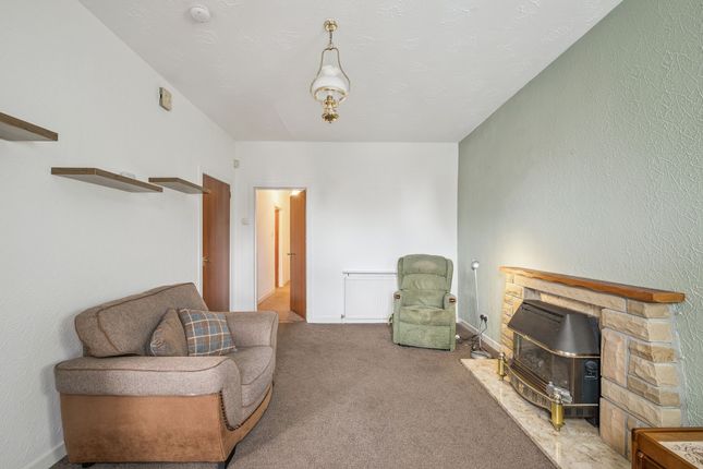 2 bedroom cottage for sale