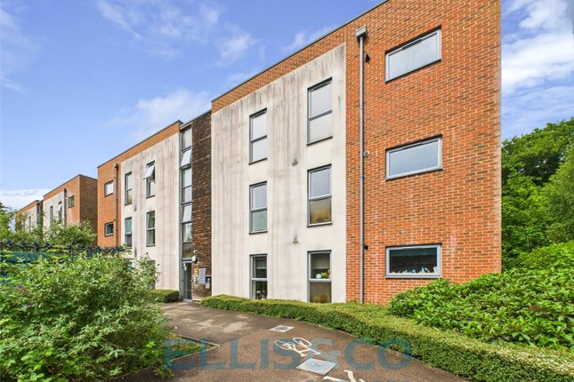2 bed flat