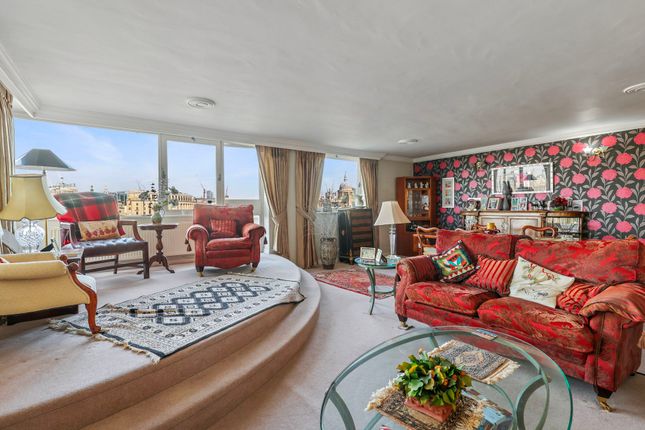 River Court, Upper Ground 4 bed apartment for sale