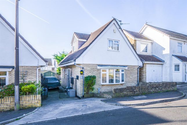 2 bed detached house