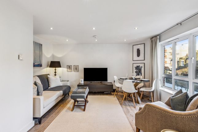 O'Connors Court, Kelvedon Road, Fulham 2 bed flat for sale
