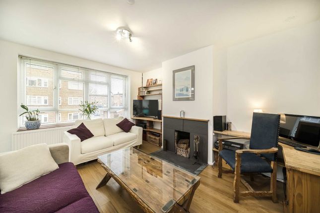3 bedroom flat for sale