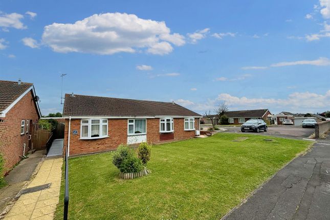 2 bedroom semi-detached bungalow for sale