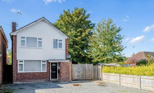 3 bed detached house