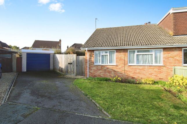 2 bedroom semi-detached bungalow for sale