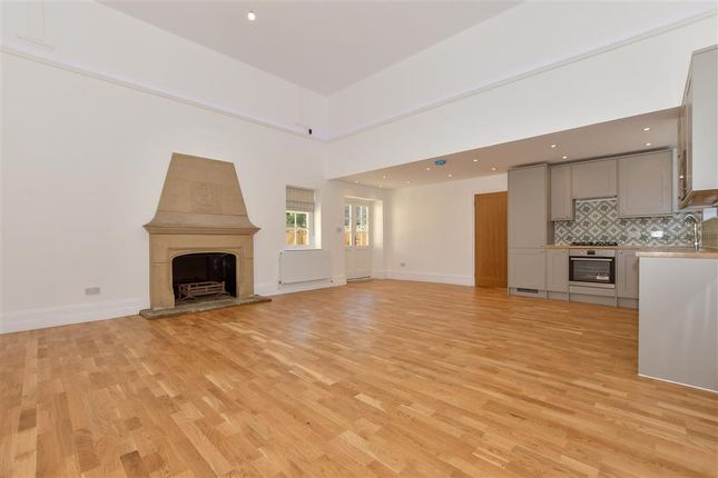 The Street, Ash, Canterbury, Kent 3 bed semi