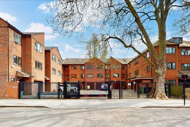 St Helens Gardens, London, W10 30 bed house for sale