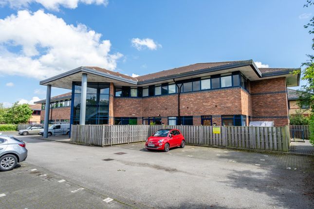 Amy Johnson Way, York 2 bed flat for sale
