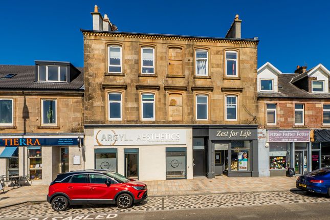 70 West Clyde Street, Helensburgh... 2 bed flat for sale
