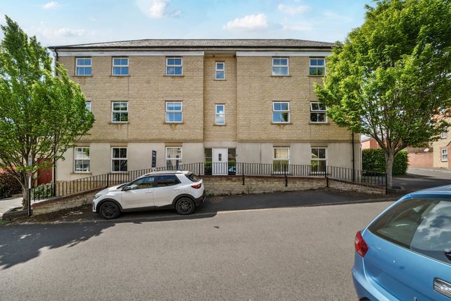 Russ Avenue, Faringdon, Oxfordshire, SN7 2 bed apartment for sale