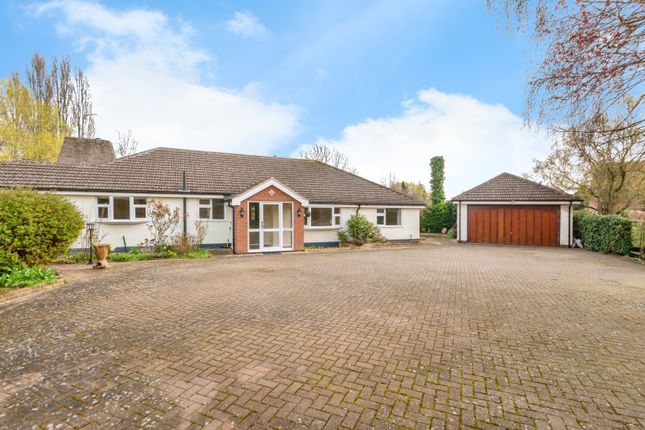 4 bedroom detached bungalow for sale
