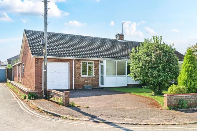 3 bedroom semi-detached bungalow for sale