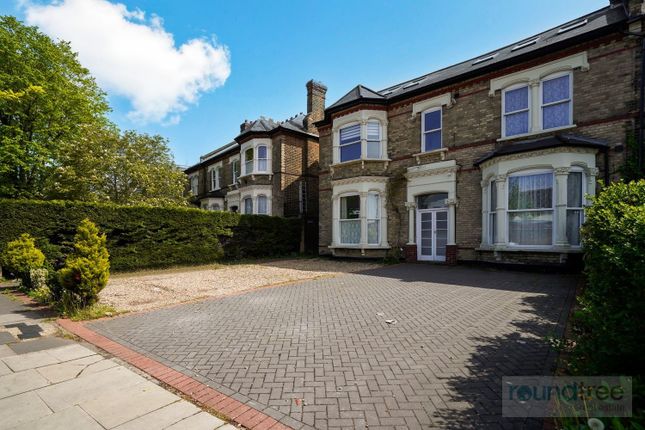 2 bed flat