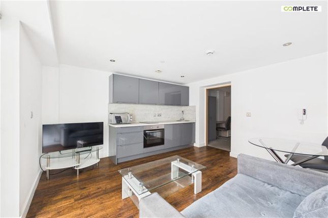 1 bed flat