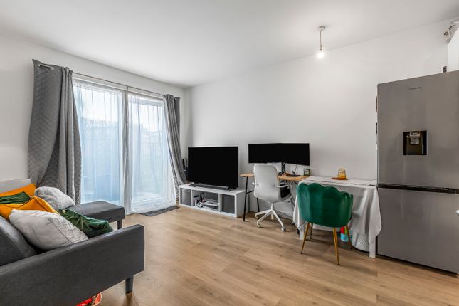 1 bed flat