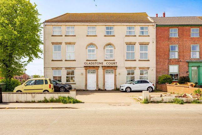 1 bed flat