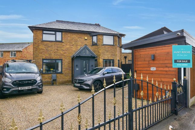 Campfield Road, Shoeburyness, Essex, SS3 3 bed house for sale