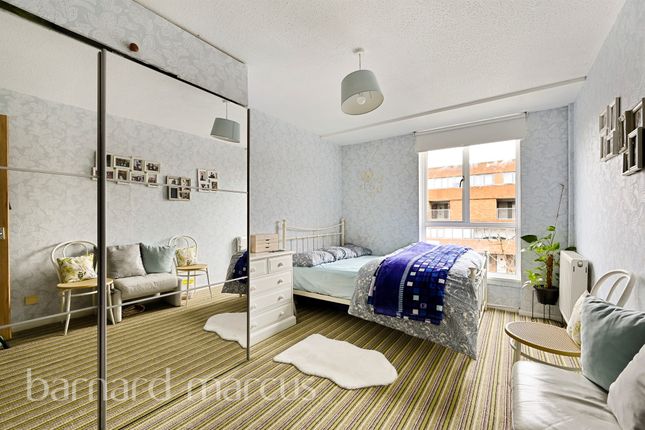 3 bed flat