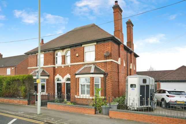 4 bed semi-detached house