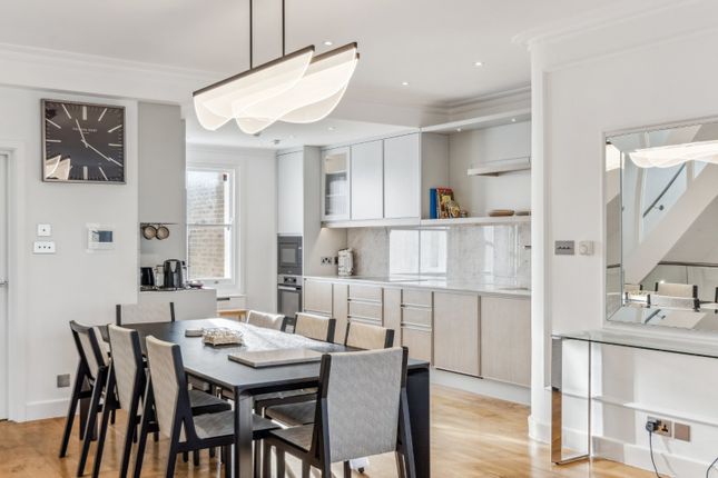 Courtfield Gardens, Earls Court, London 4 bed flat for sale