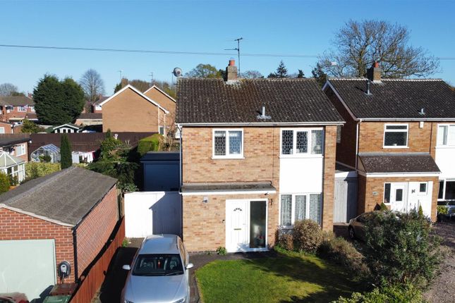 3 bed detached house