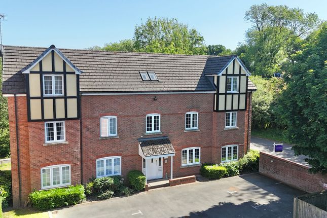 Clough Court, Nantwich, CW5 2 bed apartment for sale