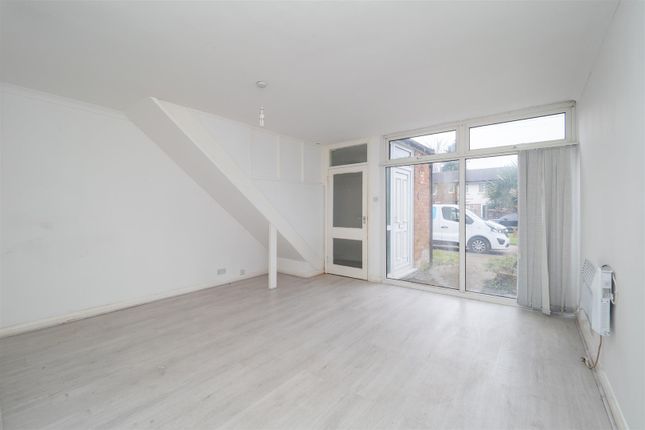 Lennox Gardens, Croydon 2 bed terraced house for sale