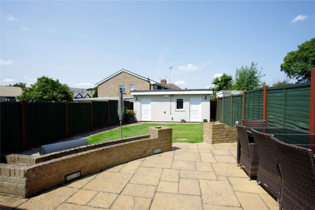 Pinner Park Avenue, Harrow, Middlesex 4 bed semi