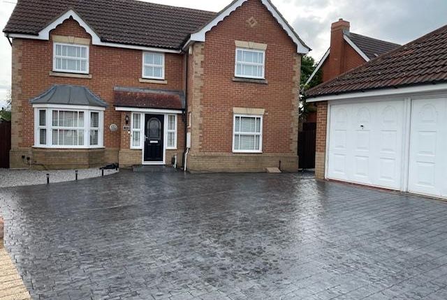 Oakwood Drive, Darlington 4 bed detached house for sale