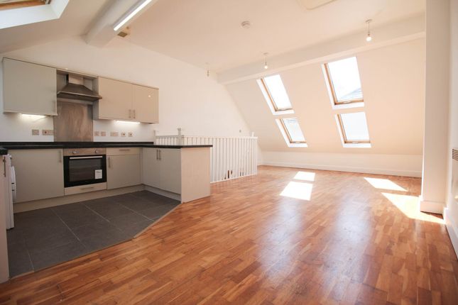 South Road*Duplex Apartment*Priced to... 2 bed duplex for sale