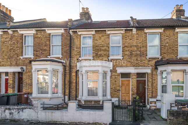 Palace Road, Bounds Green N11 2 bed apartment for sale