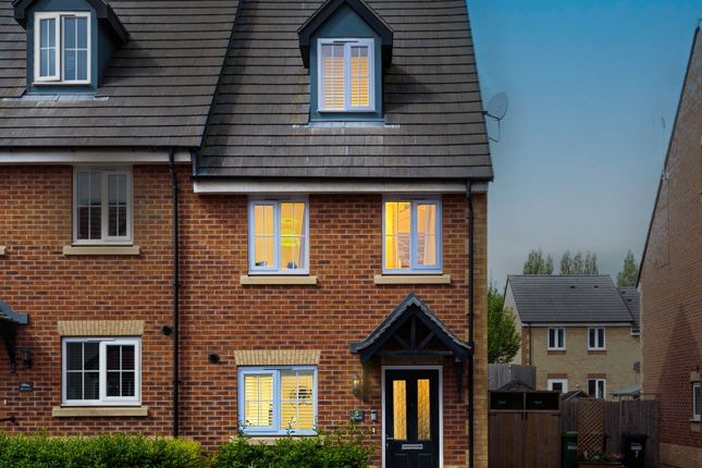 Gardeners Place, Shrewsbury SY2 3 bed semi