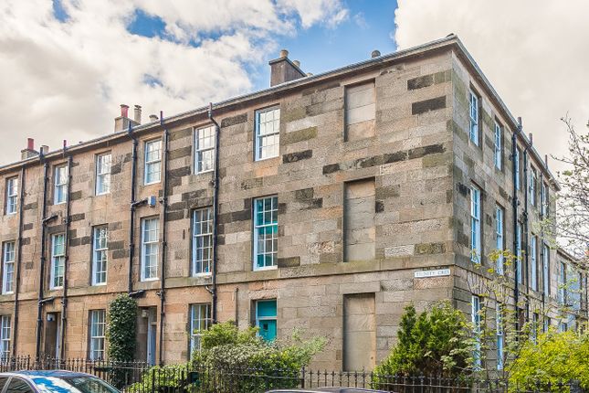 Trinity Crescent, Edinburgh, EH5 2 bed flat for sale