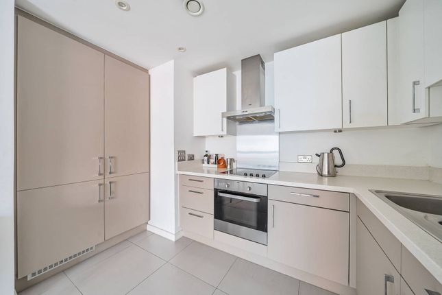 Trevelyan Road, Tooting, London, SW17 1 bed flat for sale