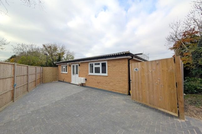 Invicta Close, Feltham, TW14 2 bed detached bungalow for sale