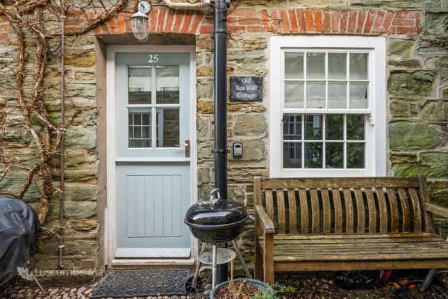 2 bed end terrace house