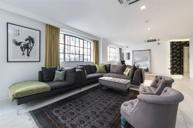 Kean Street, London 2 bed flat for sale