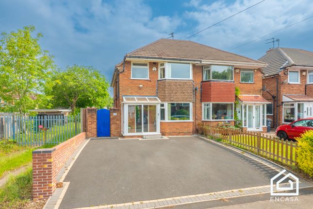 3 bed semi-detached house