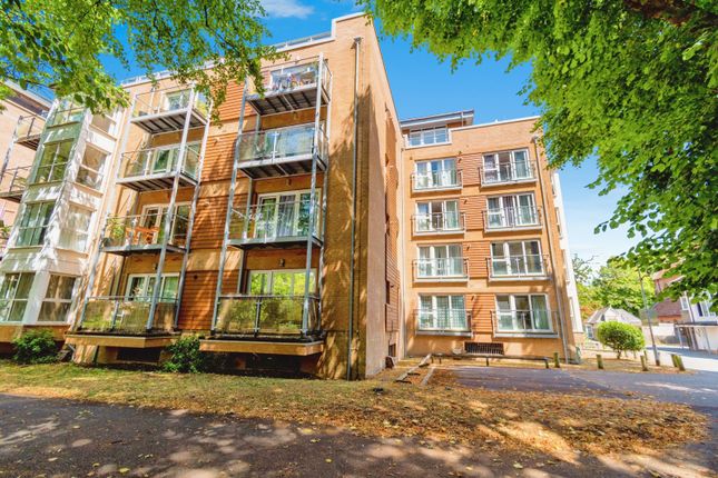 1 bed flat