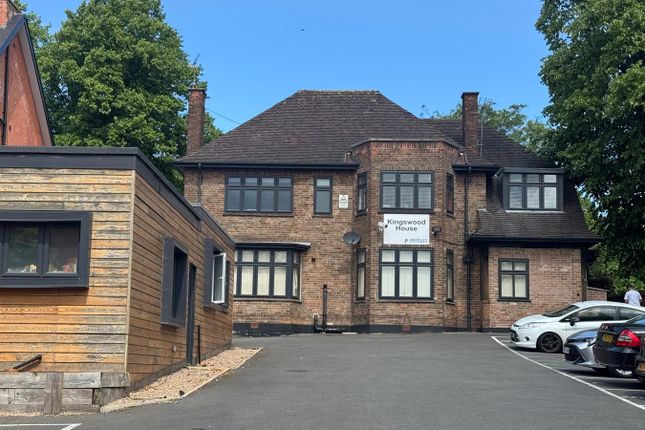 3 bed flat