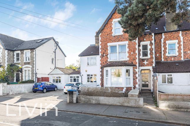 Croydon CR0 2 bed flat for sale